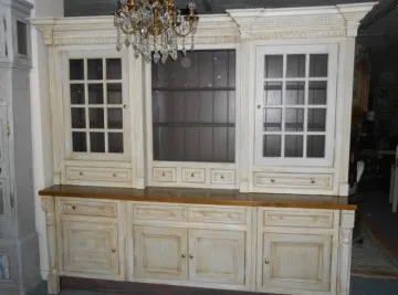 dresser_5_767x511