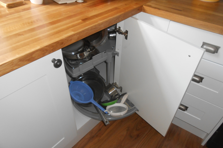 gloss_kitchen_detail_2_767x511