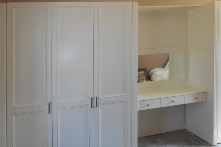 mirrored_wardrobe0_767x511